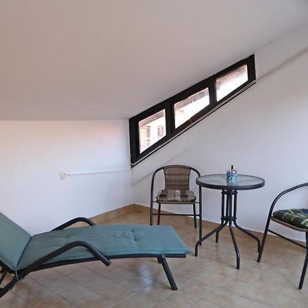 דירות קורצולה Sailboat House מראה חיצוני תמונה